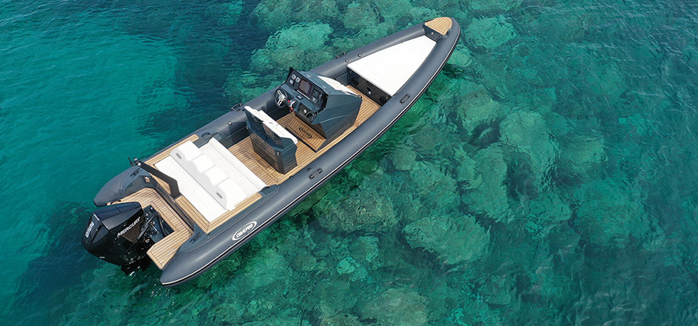 Diverib 780 RIB tender underway in Greek waters